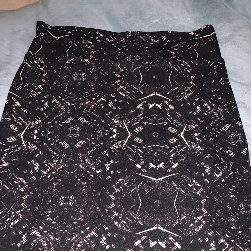 Cassie Skirt LulaRoe